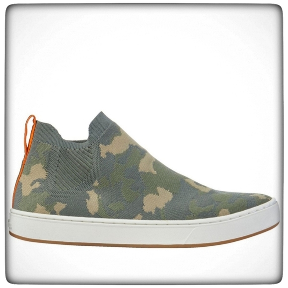 L.L. Bean Eco Bay Knit Sneaker Vegan Chelsea Women's Boots- 7 Medium B - Picture 1 of 4